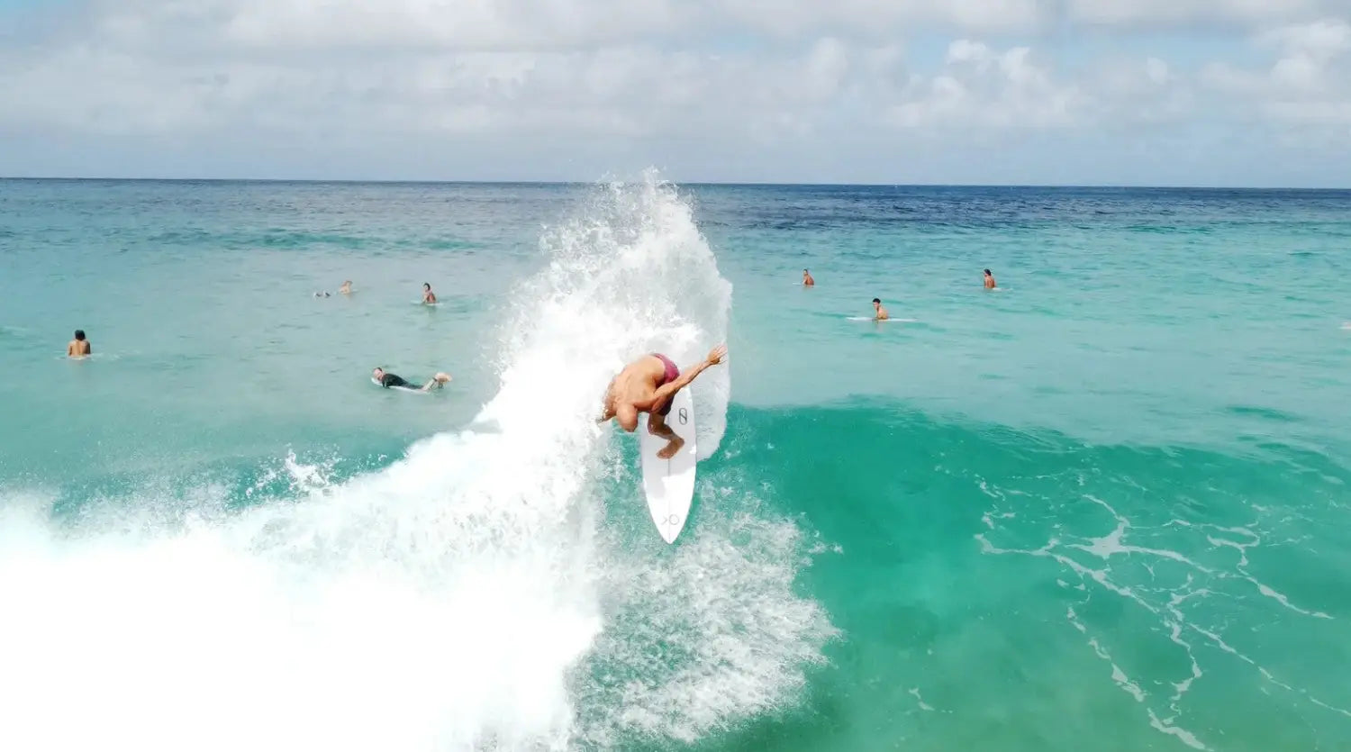 Dan Mann Surfing Frk Board with the Ibolic construction