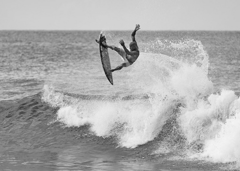 Kelly Slater Surfing