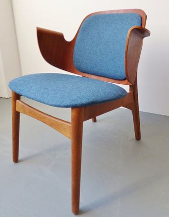 Hans Olsen Model 107 chair