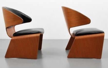 Hans Olsen Bikini Chair, Side View. Image from Artnet.