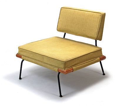 Robin Bush and Earle Morrison Airfoam Lounge Chair. Image from Canadian Design Resource. 
