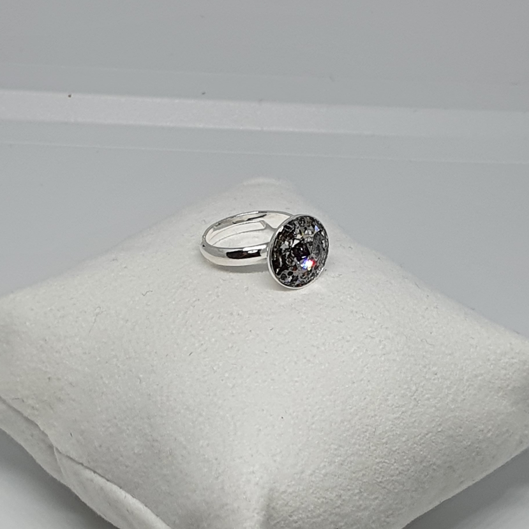 Anillo con cristal Swarovski CRISTAL SILVER PAT AV JewLux