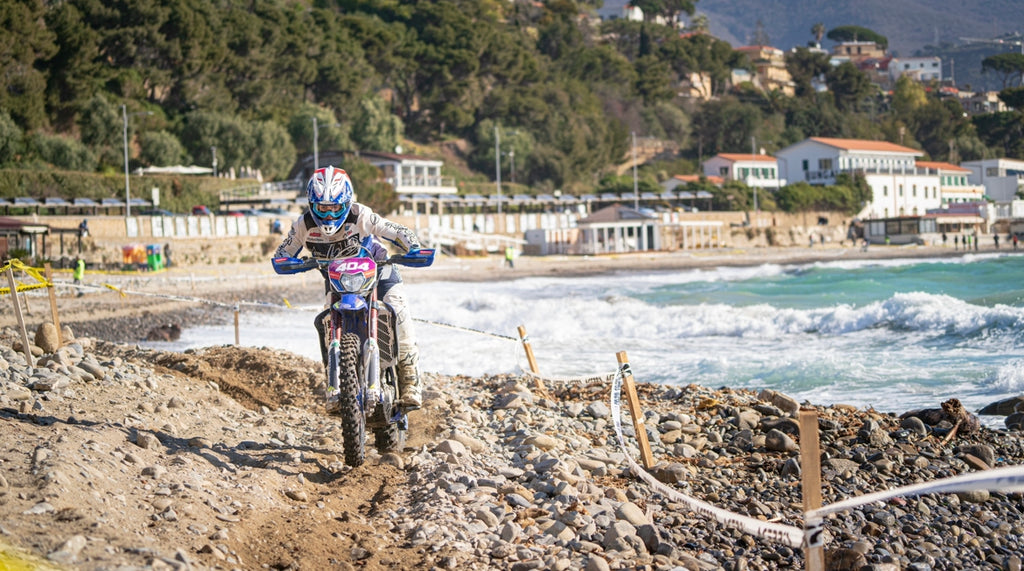 Nieve Holmes EnduroGP World Championship