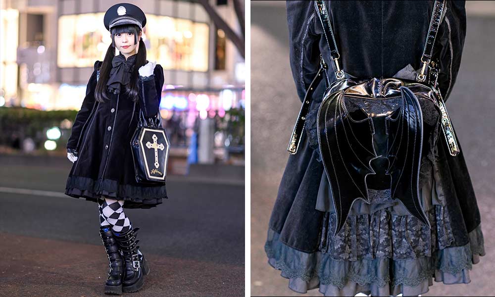 Un femme japonaise porte un accessoire lolita gothique. Sac à main en forme de cercueii. Son sac à dos est en forme d'ailes de petits démons