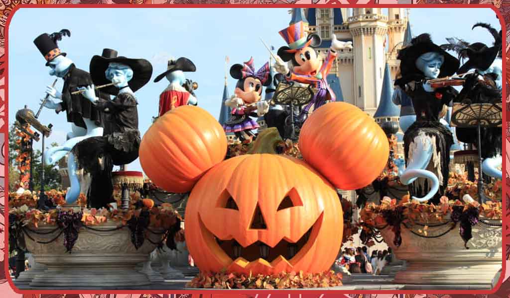 disney halloween in Japan with a mickey pumpkin