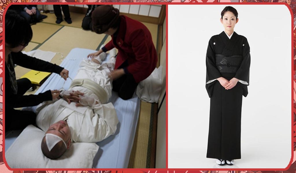 Un kimono blanc porté par une personne décédée et allongée sur le sol. Et un kimono deuil de couleur noir porté par un femme : mofuku