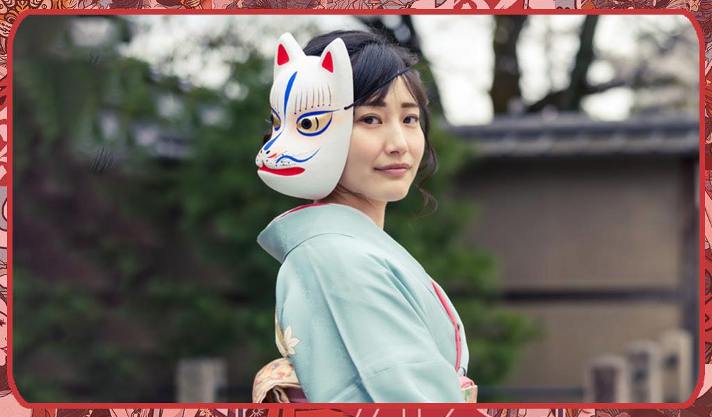 masque-traditionnel-japonais-femme-kitsune