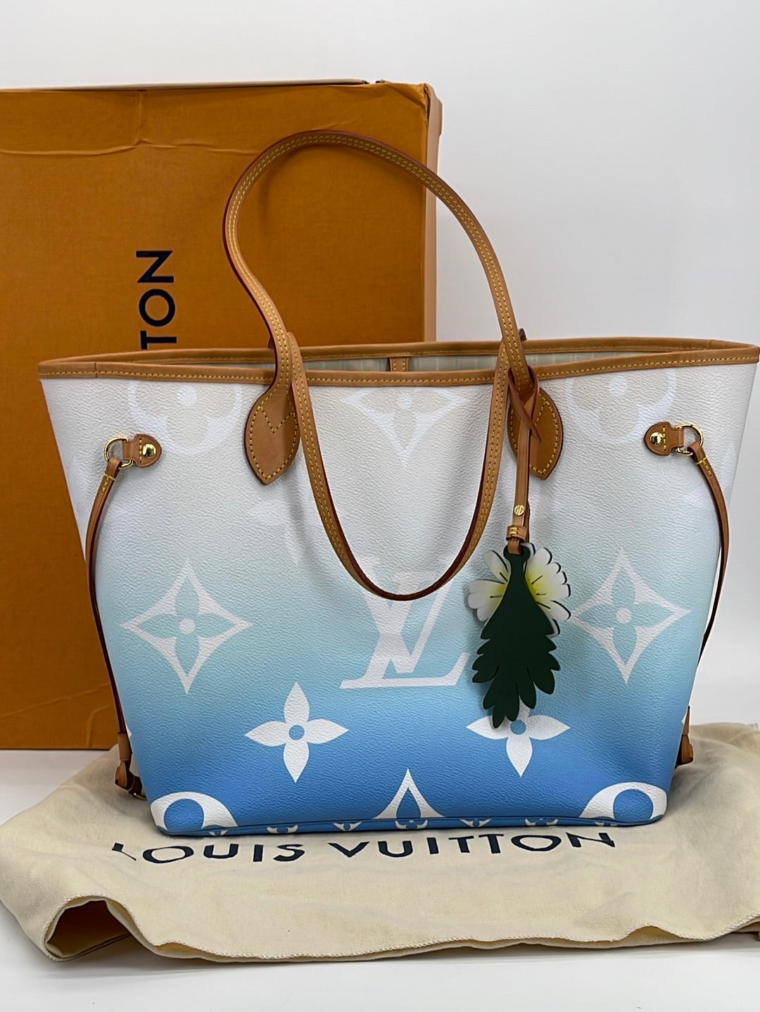 NTWRK - 082323 SNEAK PEEK Preloved Louis Vuitton Monogram Nano