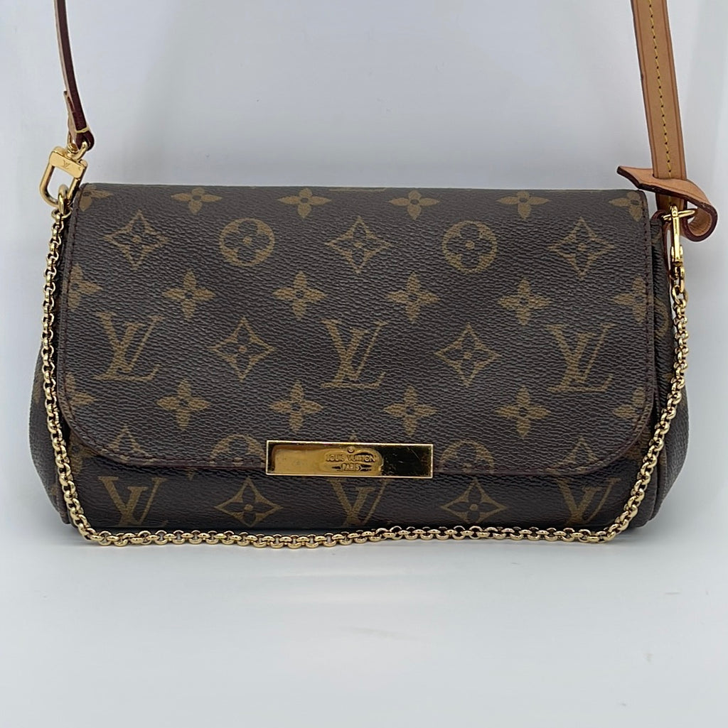 PRELOVED Louis Vuitton Trocadero 27 Shoulder Bag with new strap SD0013 –  KimmieBBags LLC
