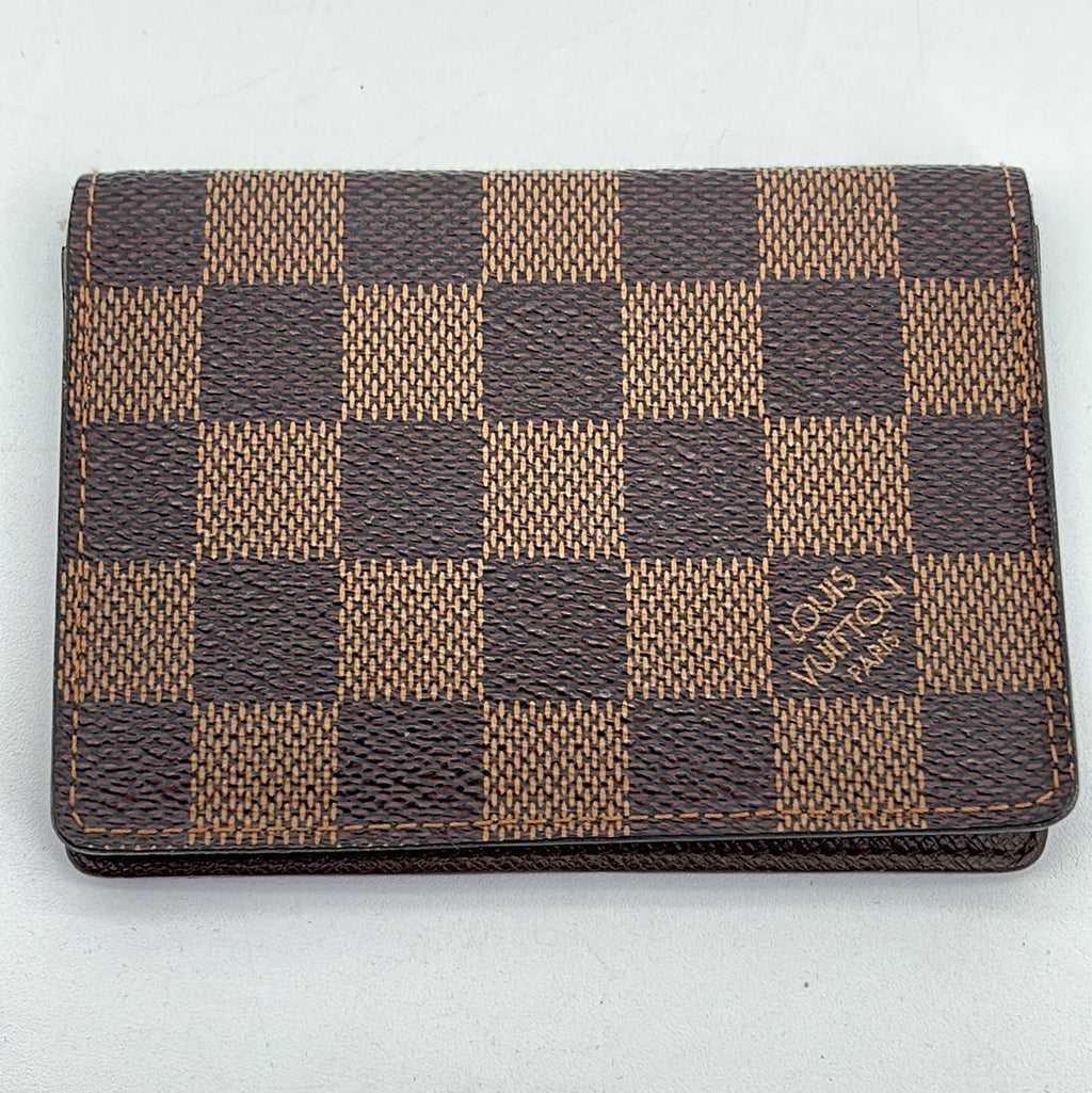 Preloved Louis Vuitton Damier Ebene Business Card Holder CA0066 080223 –  KimmieBBags LLC