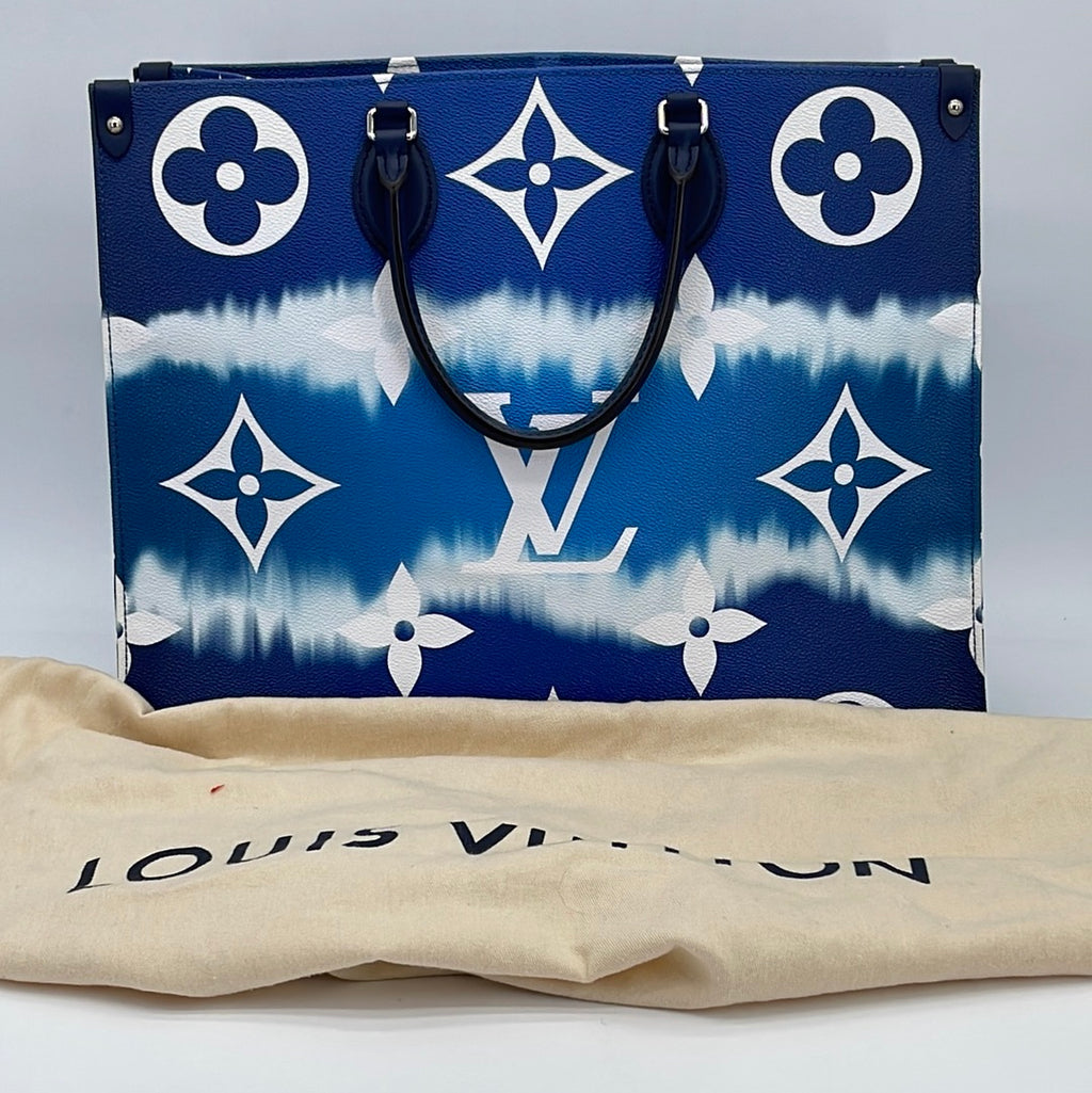 Louis Vuitton ONTHEGO GM Tote Bag By The Pool M57640 Giant Monogram New  receipt