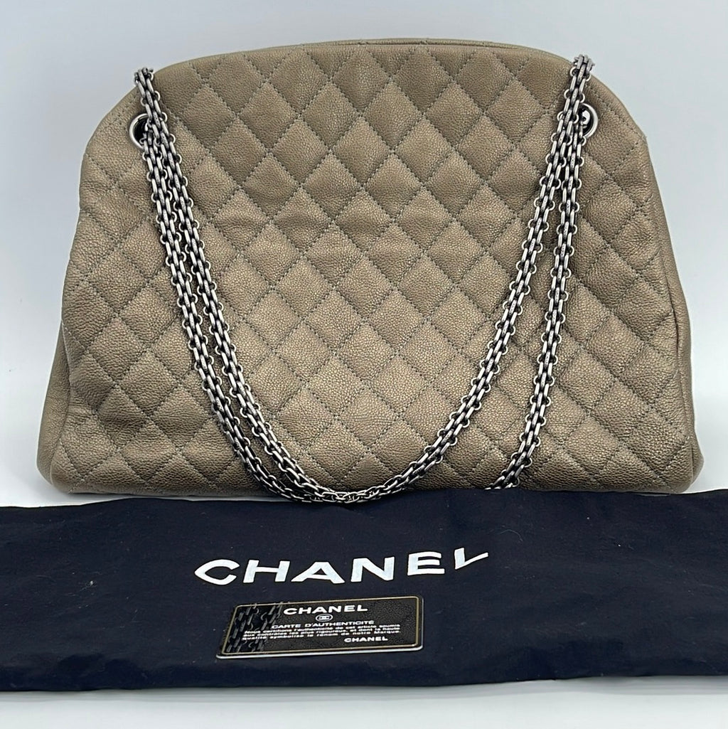 CHANEL Patent Quilted Large Just Mademoiselle Bowling Bag Light