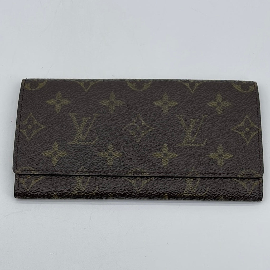 LOUIS VUITTON Double Flap Monogram Wallet — Seams to Fit Women's Consignment
