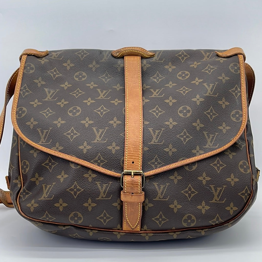 Louis Vuitton Monogram Canvas SAUMUR 35 Bag