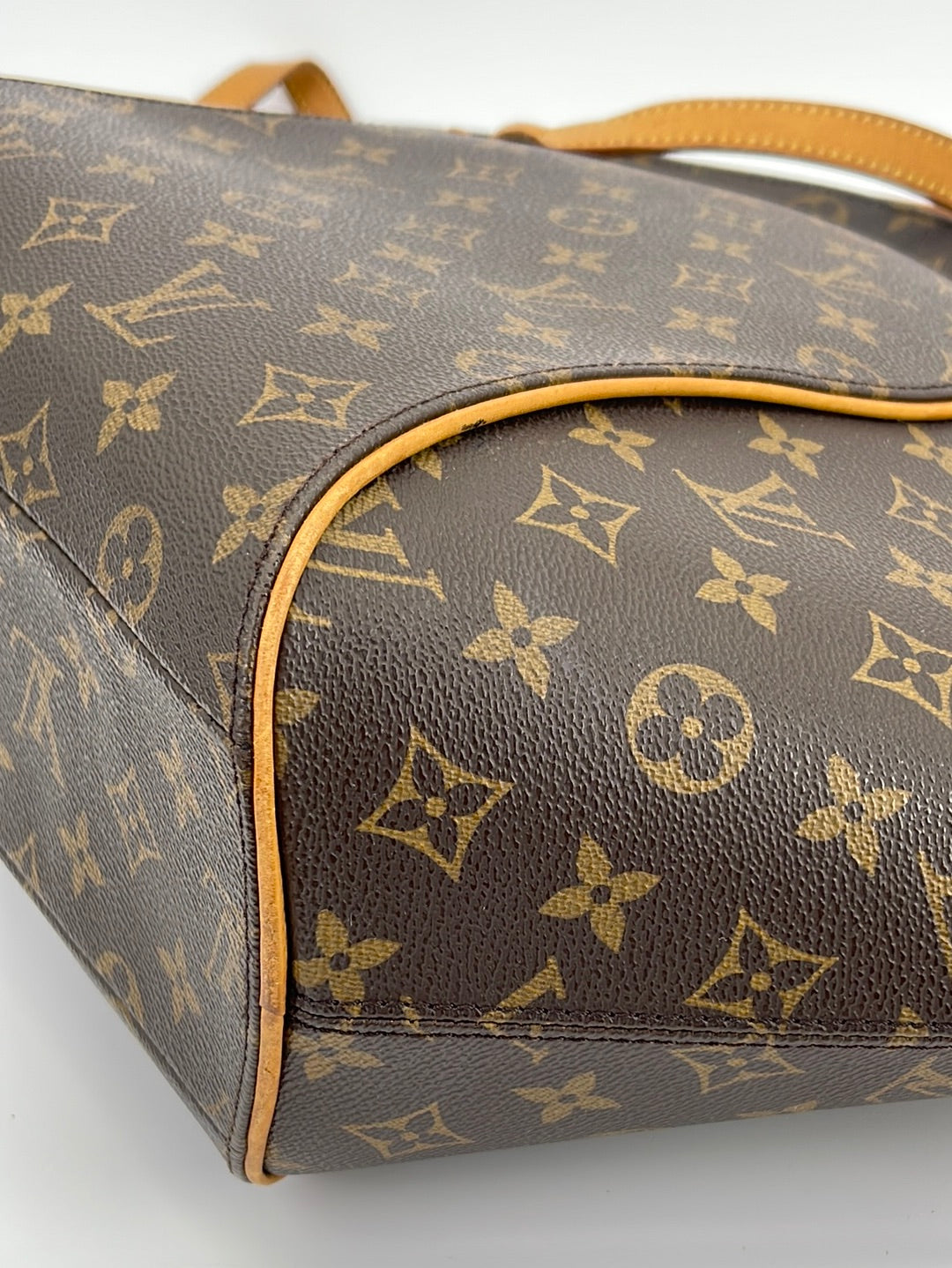 Gorgeous Authentic Louis Vuitton Monogram Ellipse GM Shopper Tote Bag