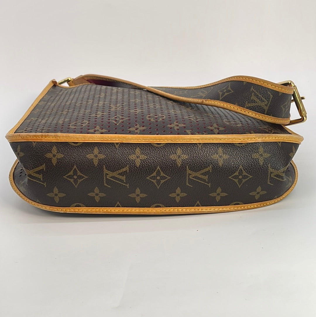 Louis Vuitton Musette Green Perforated Monogram 2lk1206 Brown