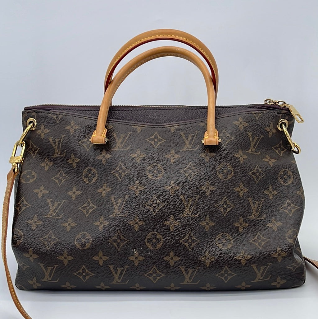 Louis Vuitton Burgundy Monogram Leather Double Jeu Neo-Noe Shoulder Bag Louis  Vuitton