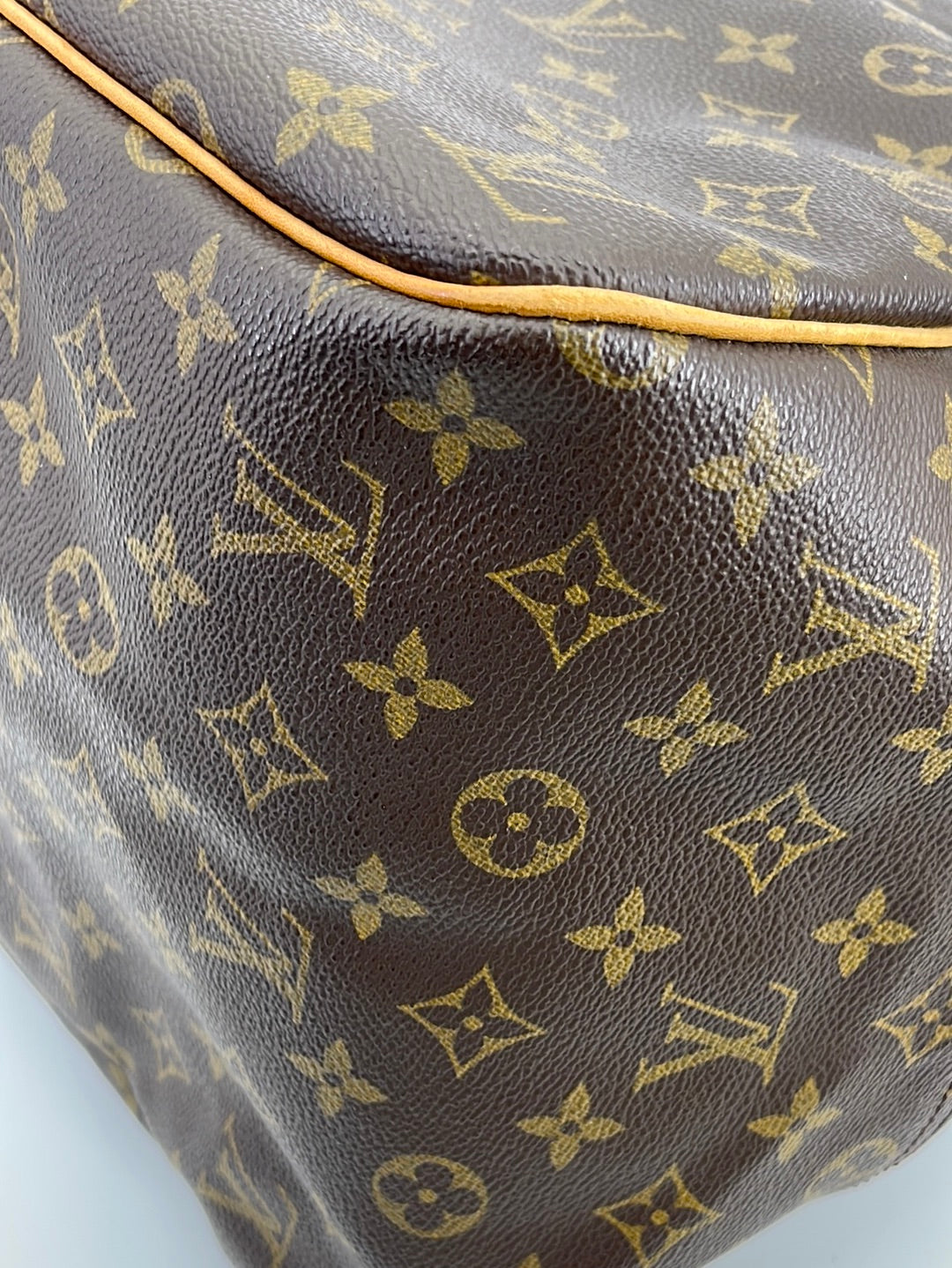 Louis Vuitton, Bags, Authentic Louis Vuitton Monogram Evasion Pm Boston Travel  Bag