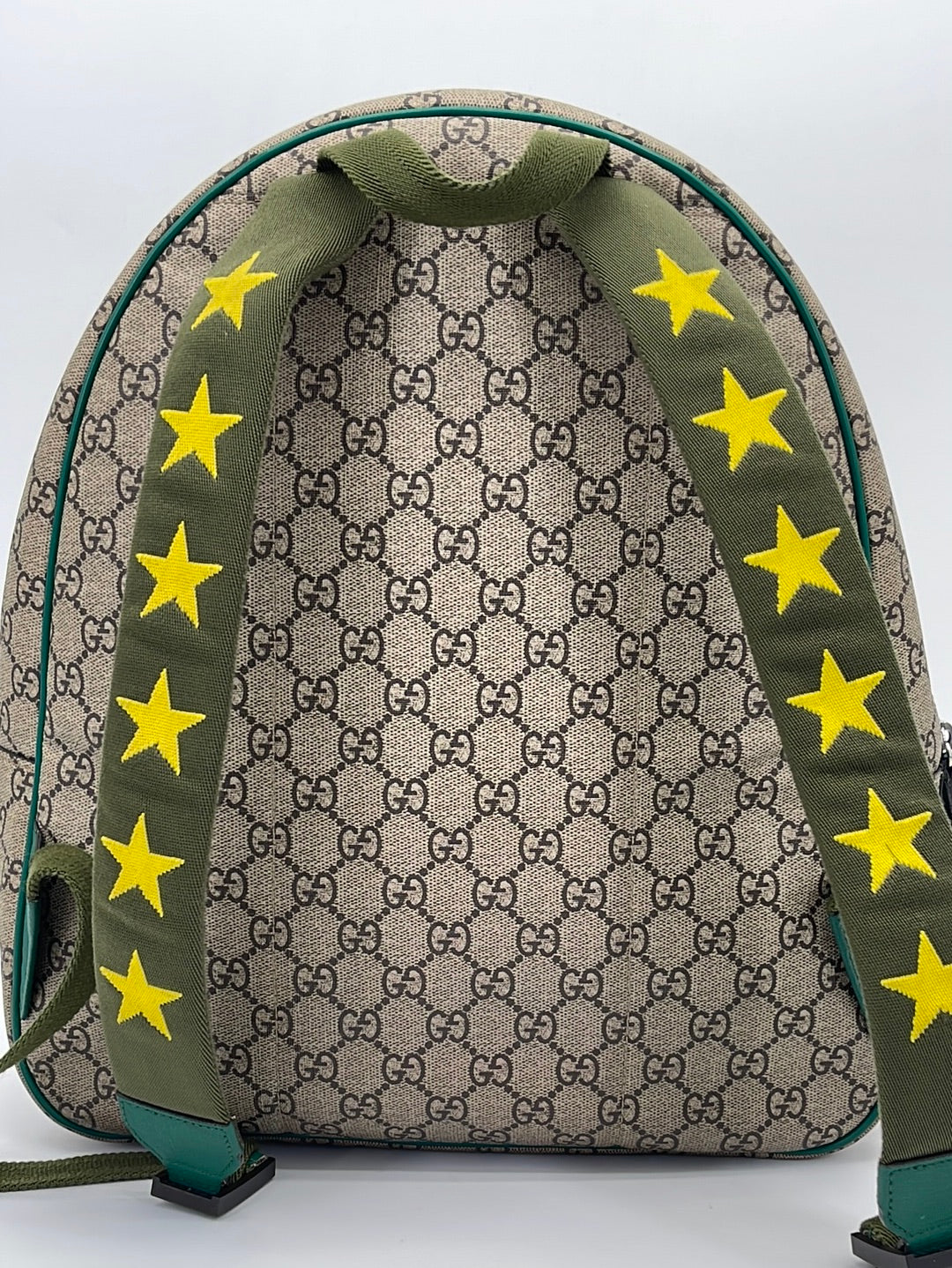 Preloved Gucci GG Supreme Beetle Backpack 433578000926 – KimmieBBags LLC