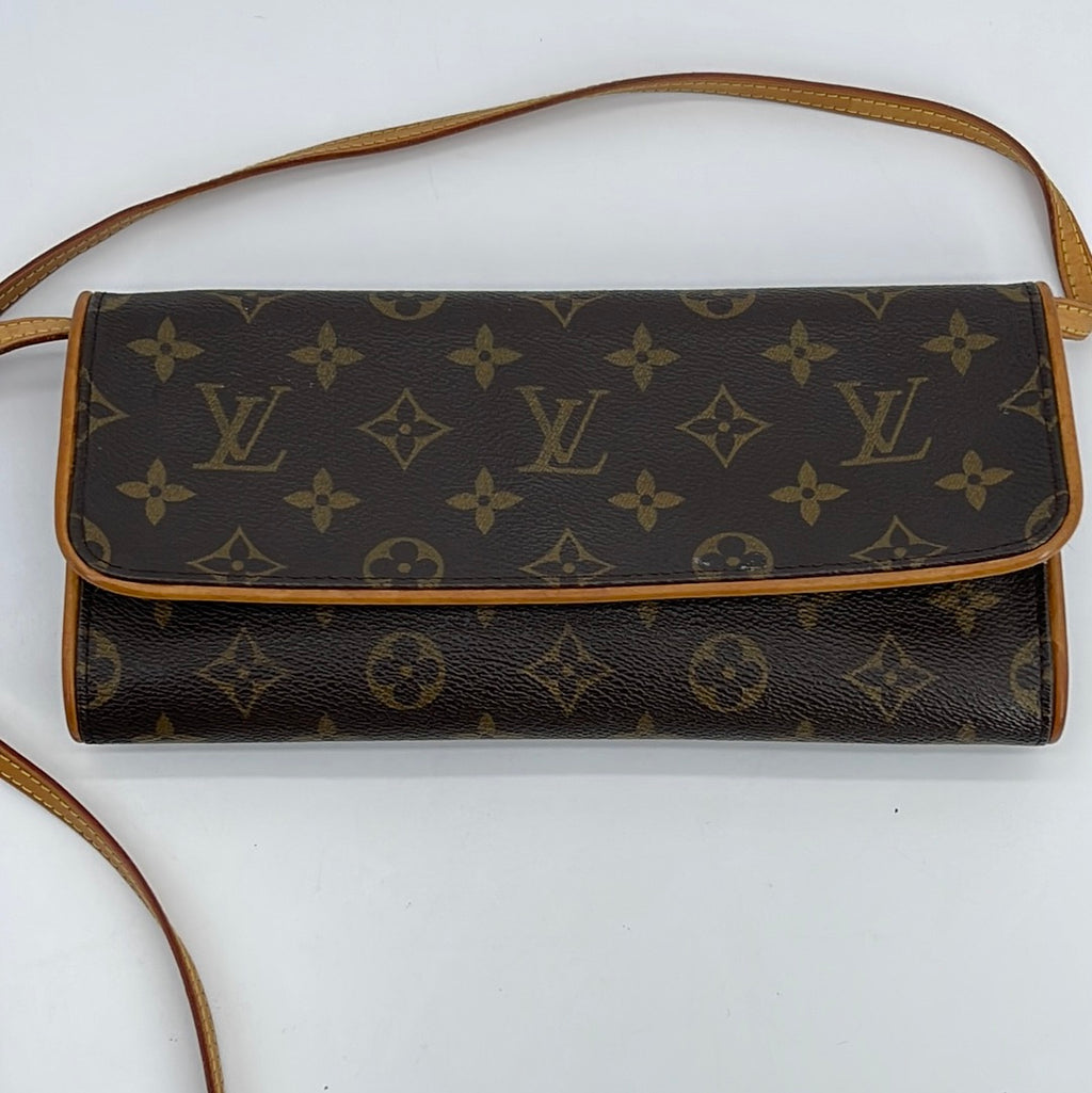 Louis Vuitton Discontinued Monogram Pochette Marly Bandouliere