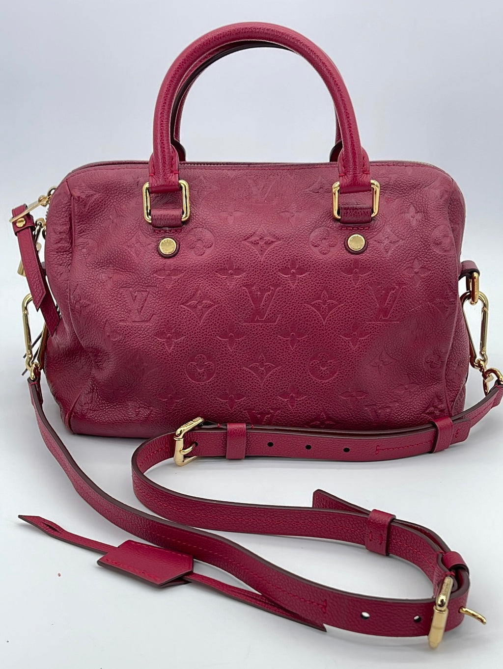 Outdoor cloth bag Louis Vuitton Red in Cloth - 32029700