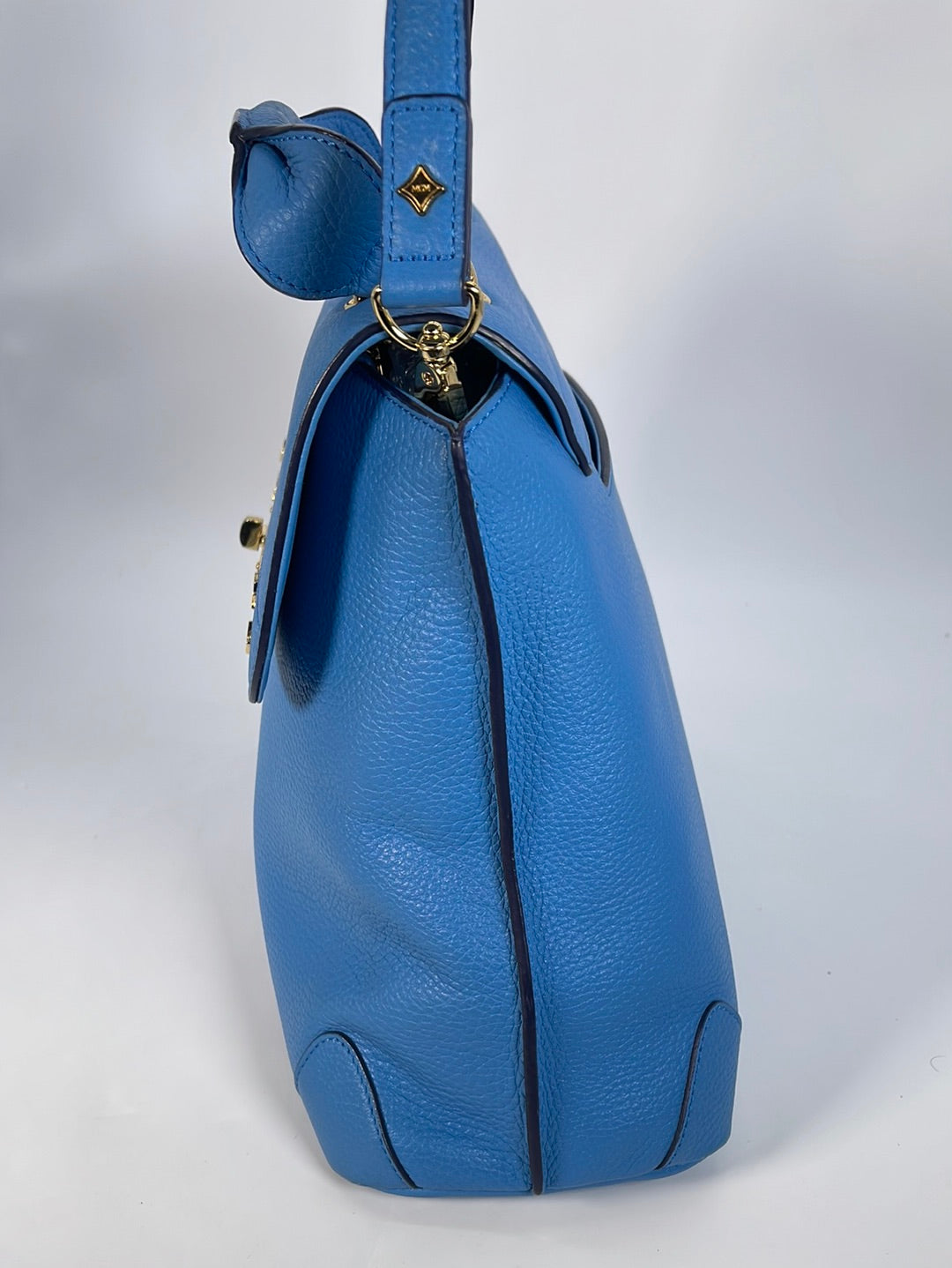 PRELOVED MCM Blue Leather Portuna Tote Shoulder Bag 1024J 021523
