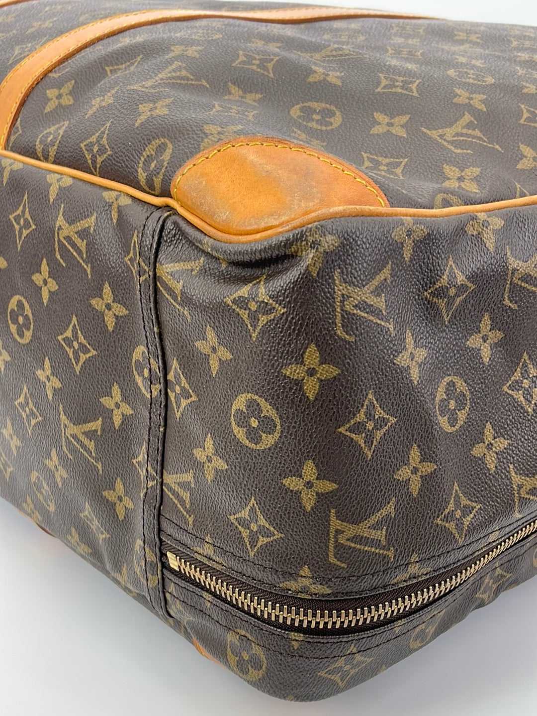 Sold at Auction: Louis Vuitton, LOUIS VUITTON suitcase 'Sirius Vintage
