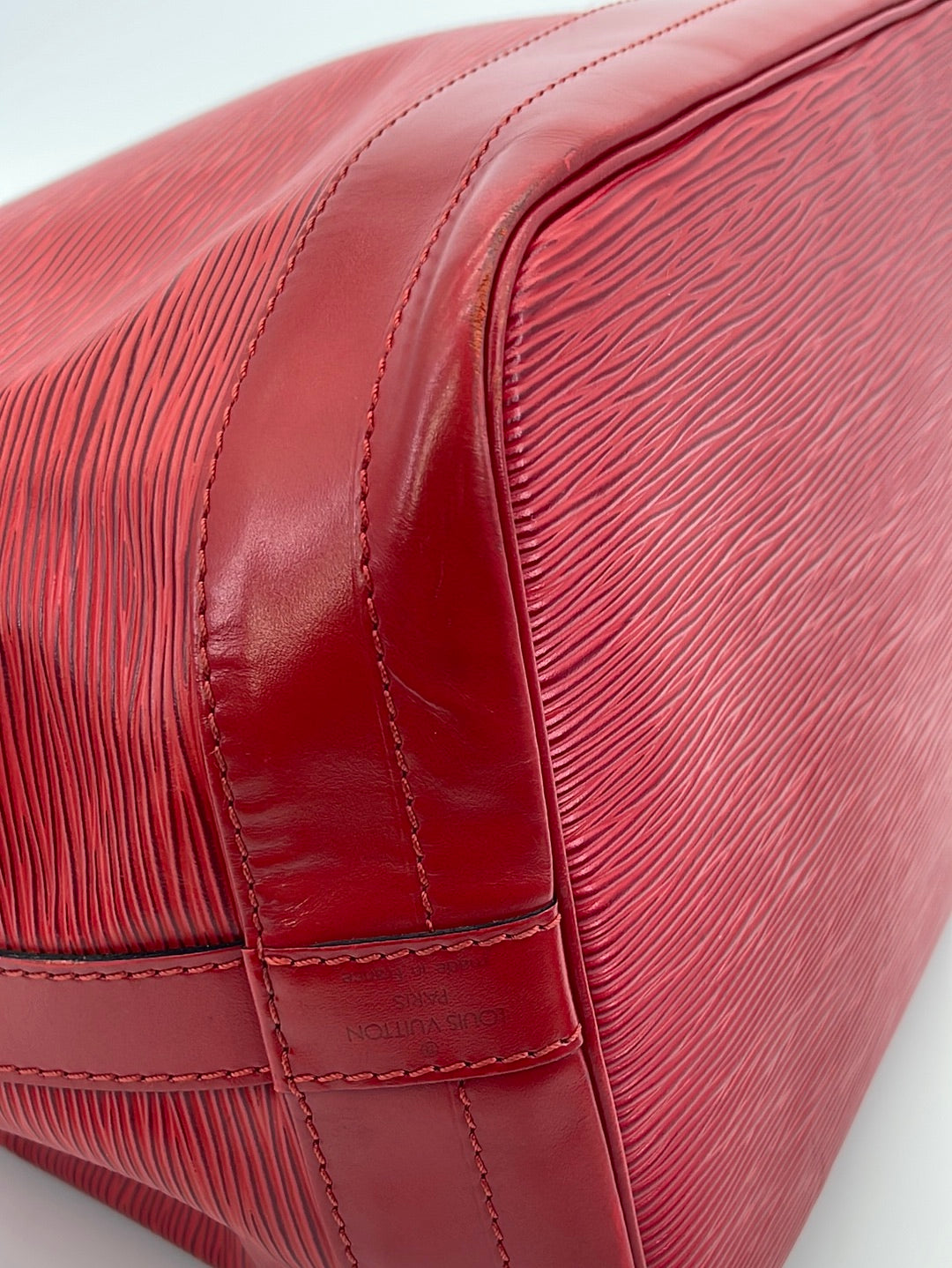 NTWRK - Vintage Louis Vuitton Petite Noe Red Epi Shoulder Bag 2GCW7WR 04