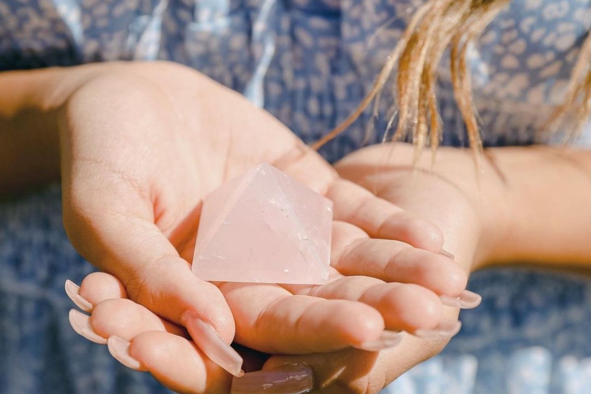 24 Crystals That Can Relieve Anger, Frustration, & Stress