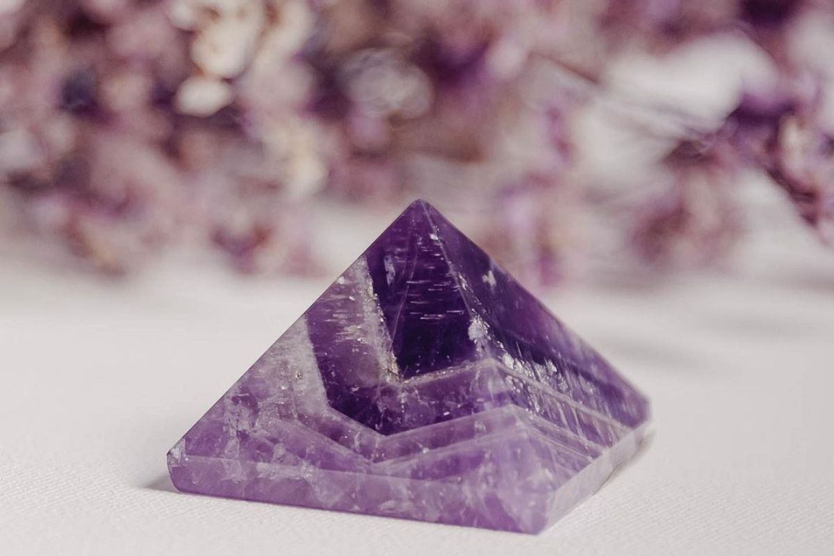 The Top 20 Rarest Gemstones Around The World // Tiny Rituals
