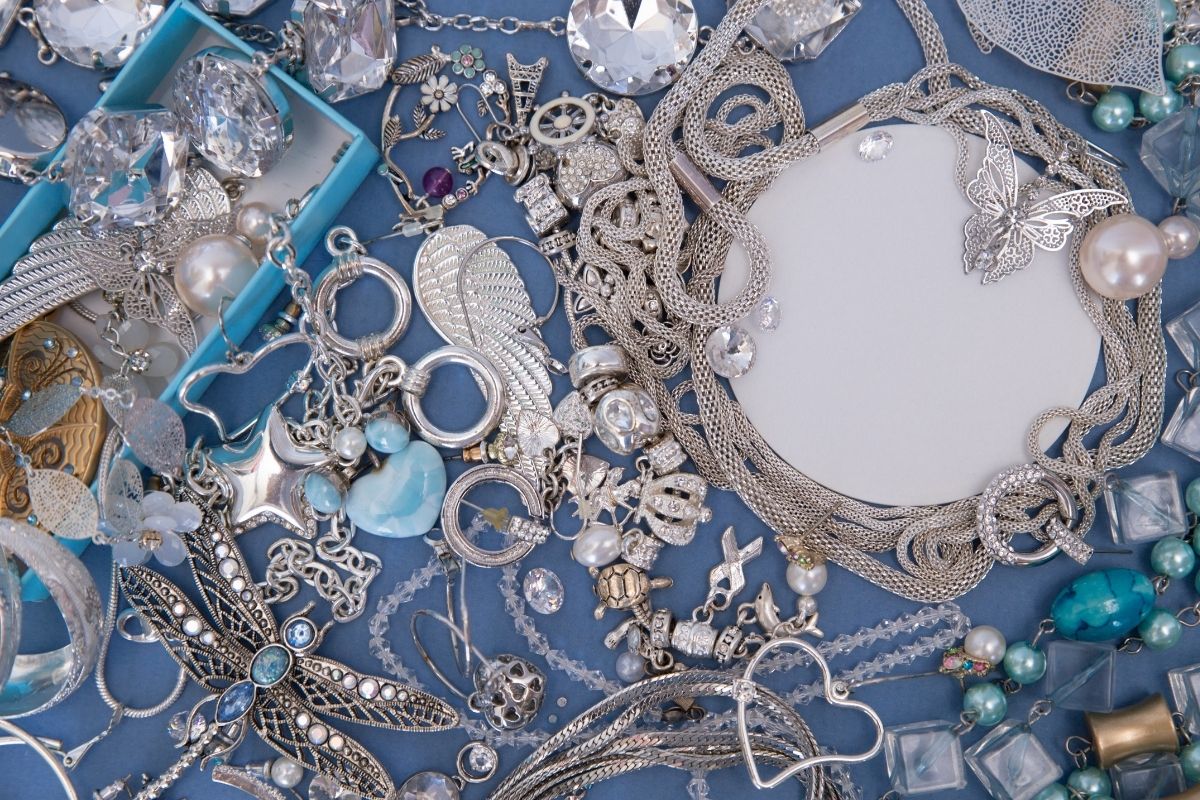 Cleaning Silver Jewelry is Surprisingly Simple – Teeda