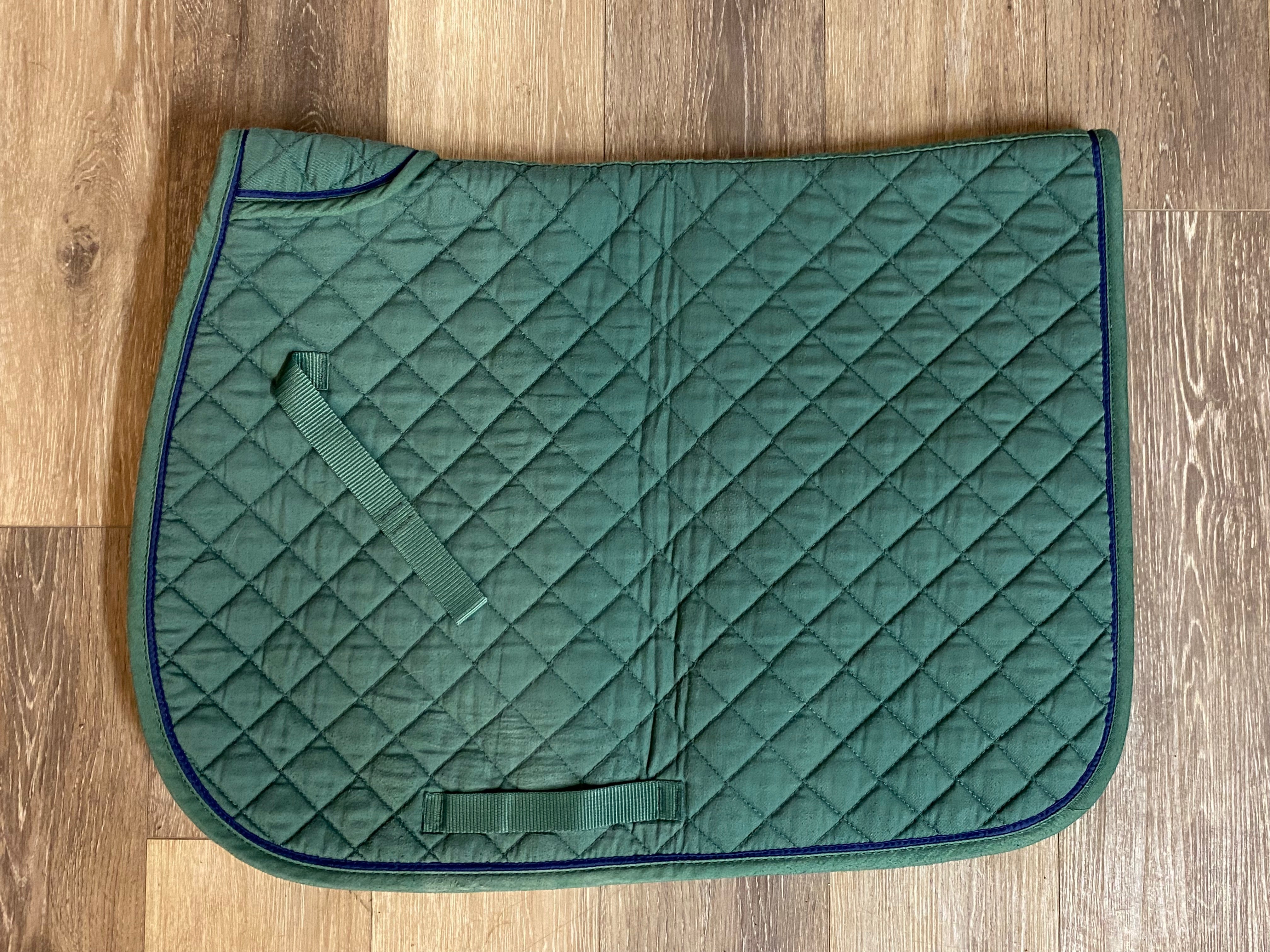 Consignment Green Saddle Pad – Baker's Saddlery
