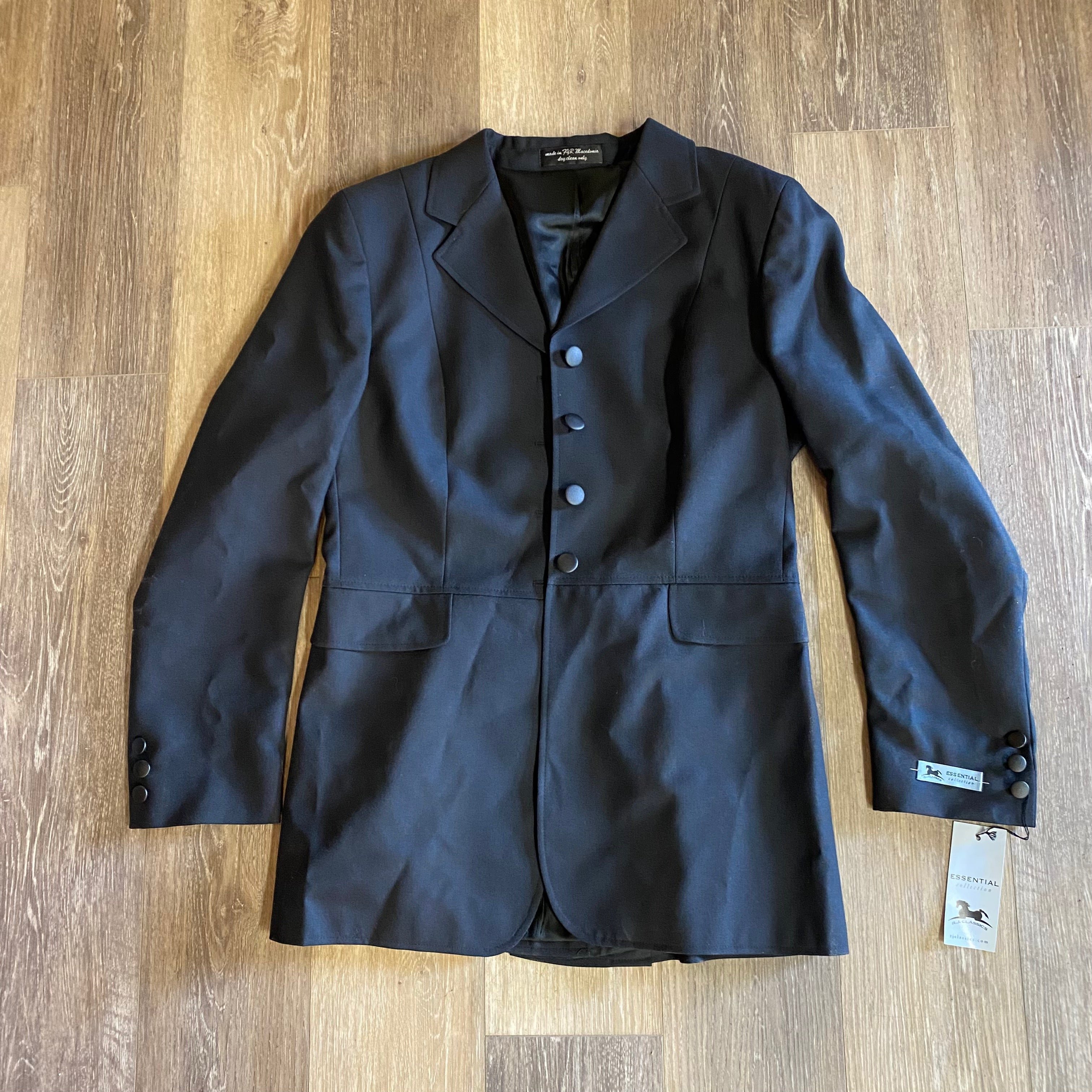 Consignment RJ Classic Show Jacket Piaffe 10R NEW – Baker's Saddlery