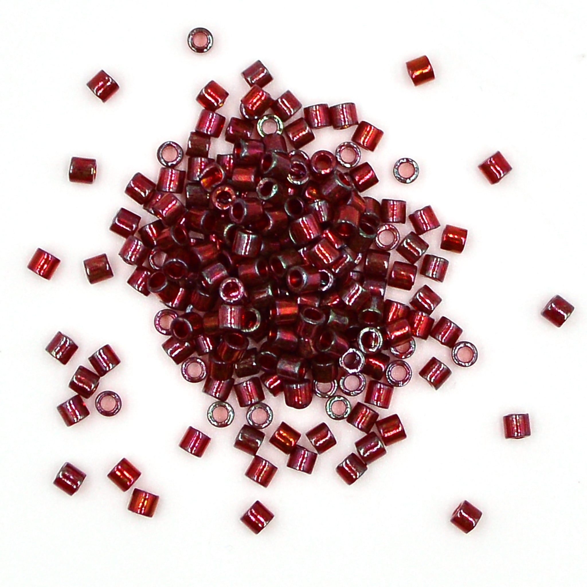 what is the luster of garnet