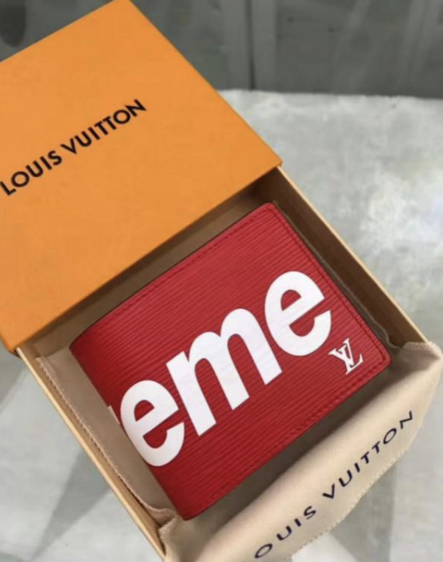 sammentrækning Stereotype Ufrugtbar Replica 1:1 Clone Louis Vuitton Supreme Leather Wallet | IP Empire