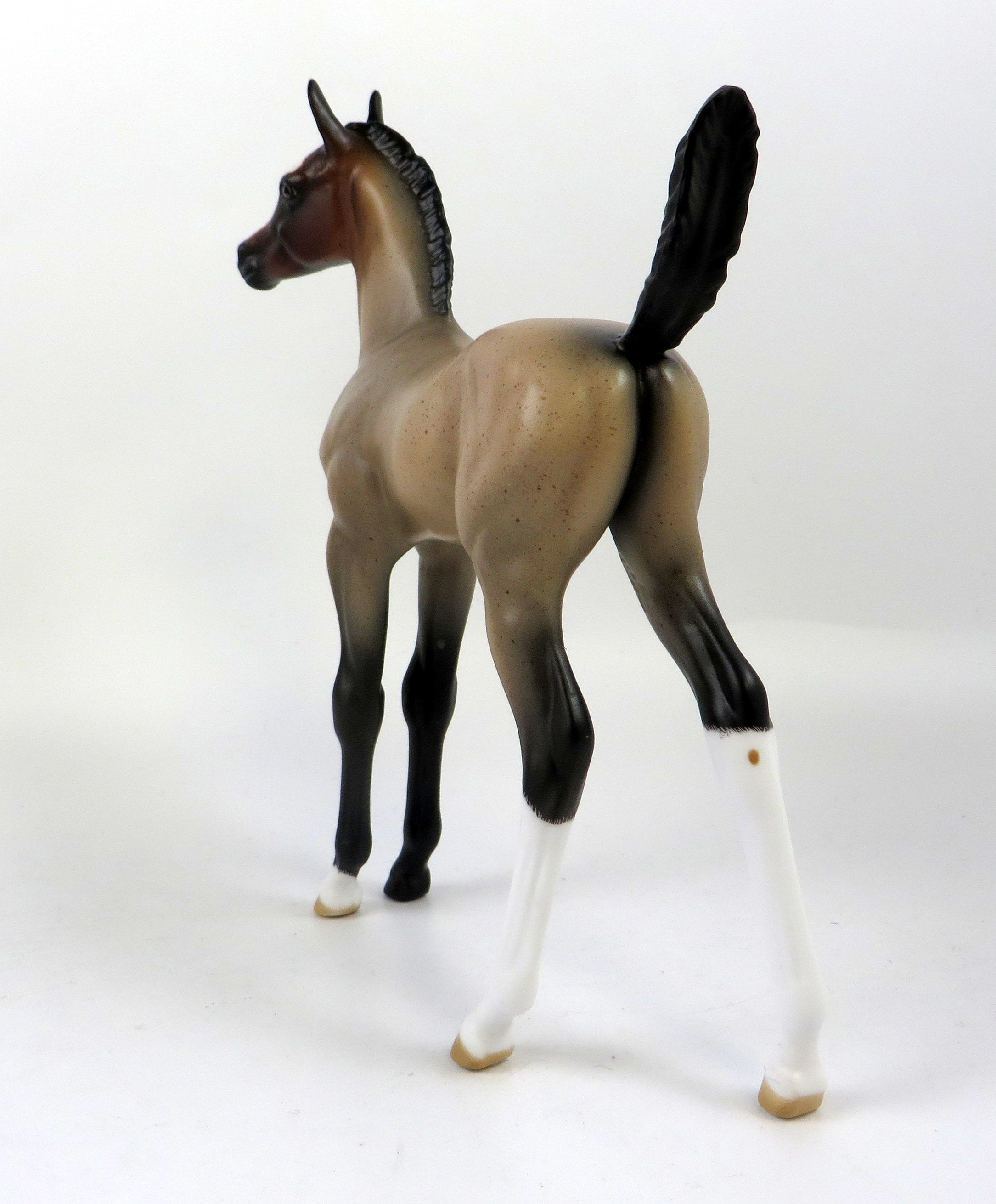 HEARTS A FIRE-OOAK RED FOAL MODEL BY AUDREY DIXON 8/21/19 - Stone Horses