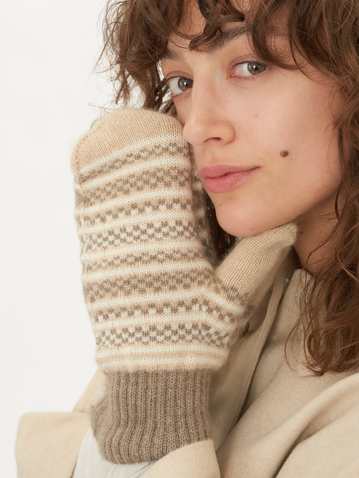 Unisex Cashmere Jacquard Knit Mittens Taupe - Gobi Cashmere