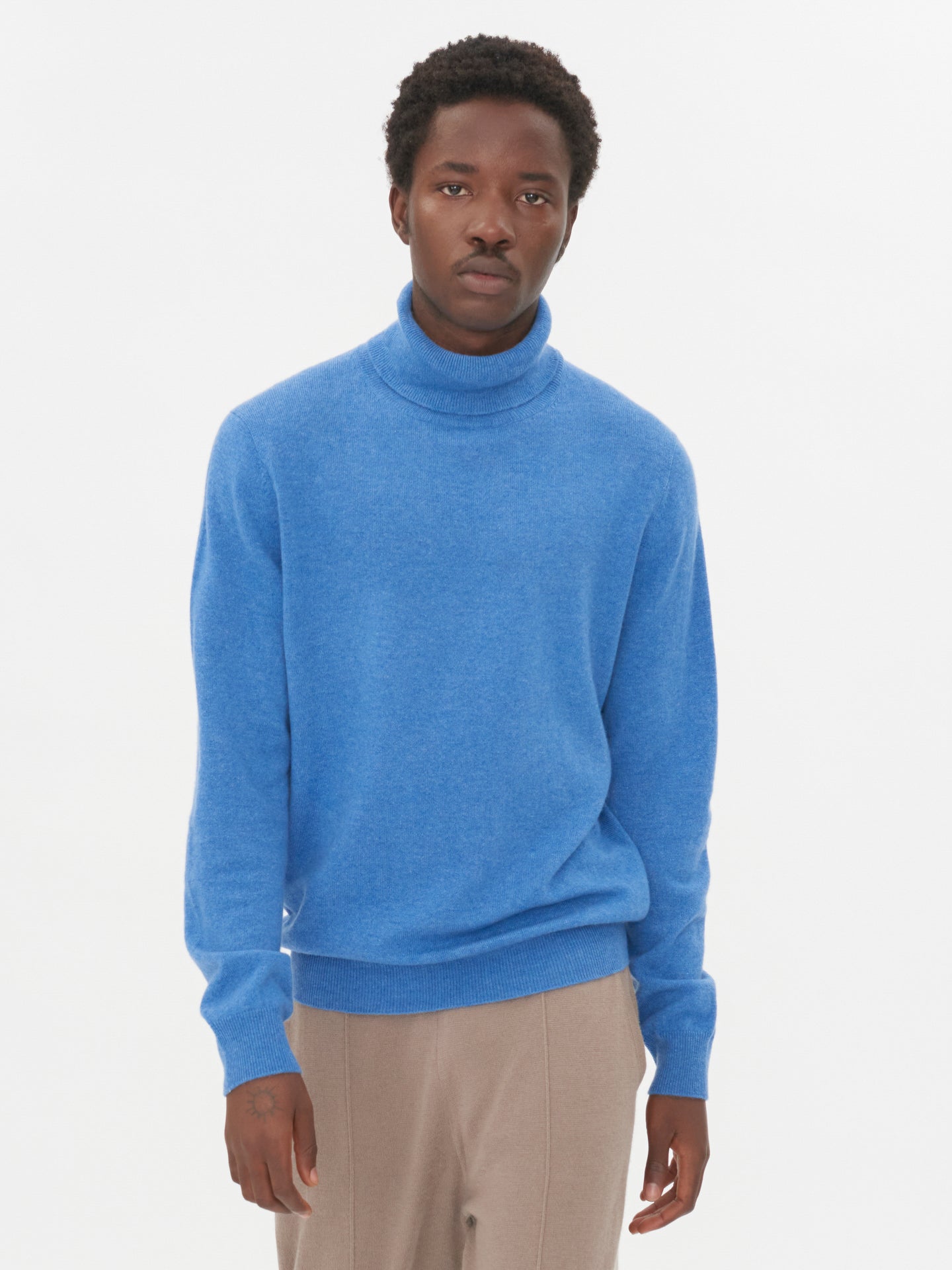 Men's Cashmere Turtle Neck Sweater Blue - Gobi Cashmere
