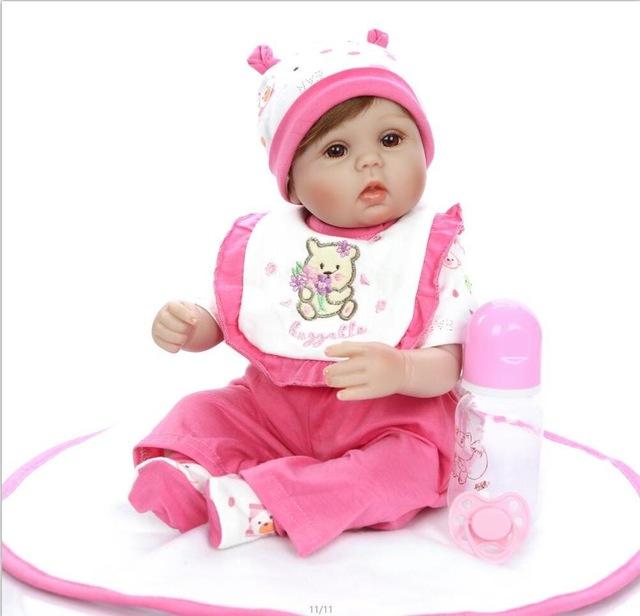 Boneca Bebê Reborn Corpo de Silicone Com Enxoval Completo Rosa Aurora 55cm  em Promoção na Americanas