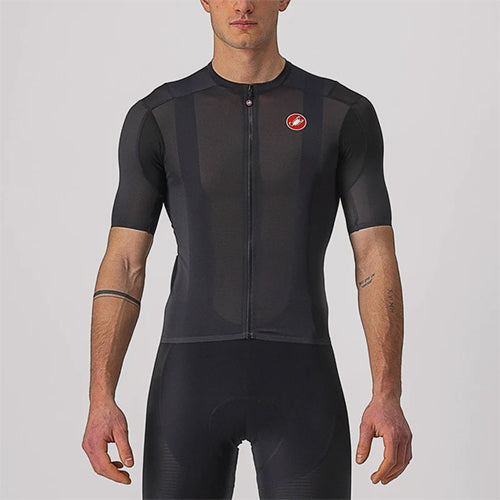 CASTELLI_MEN.jpg__PID:b8b2ad7e-9fa7-48a2-a59a-2d54f9b3a0b0