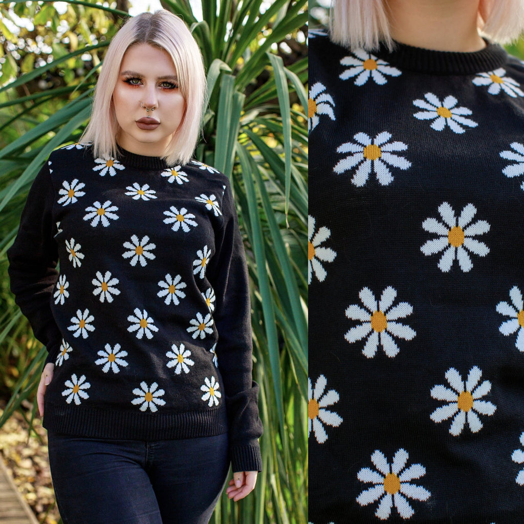 green daisy jumper