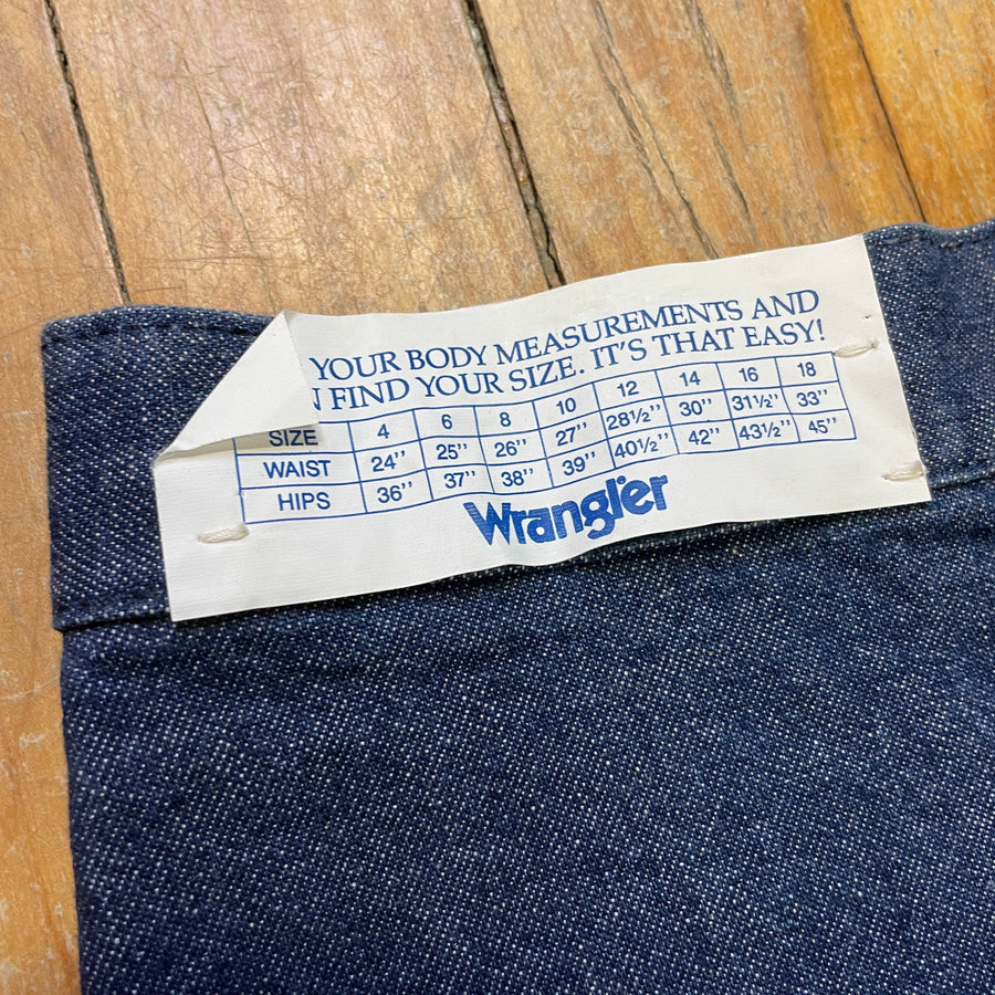 Vintage Wrangler Blue Bell Deadstock Made in Canada Front Pleat Jeans –  Black Market Clothing