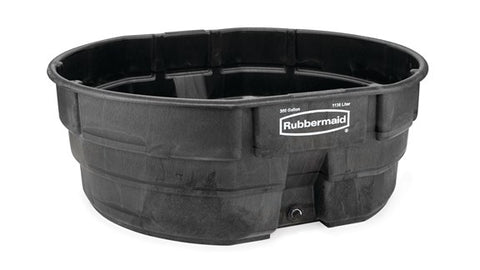 1731. 150 Gallon Rubbermaid Stock Tank