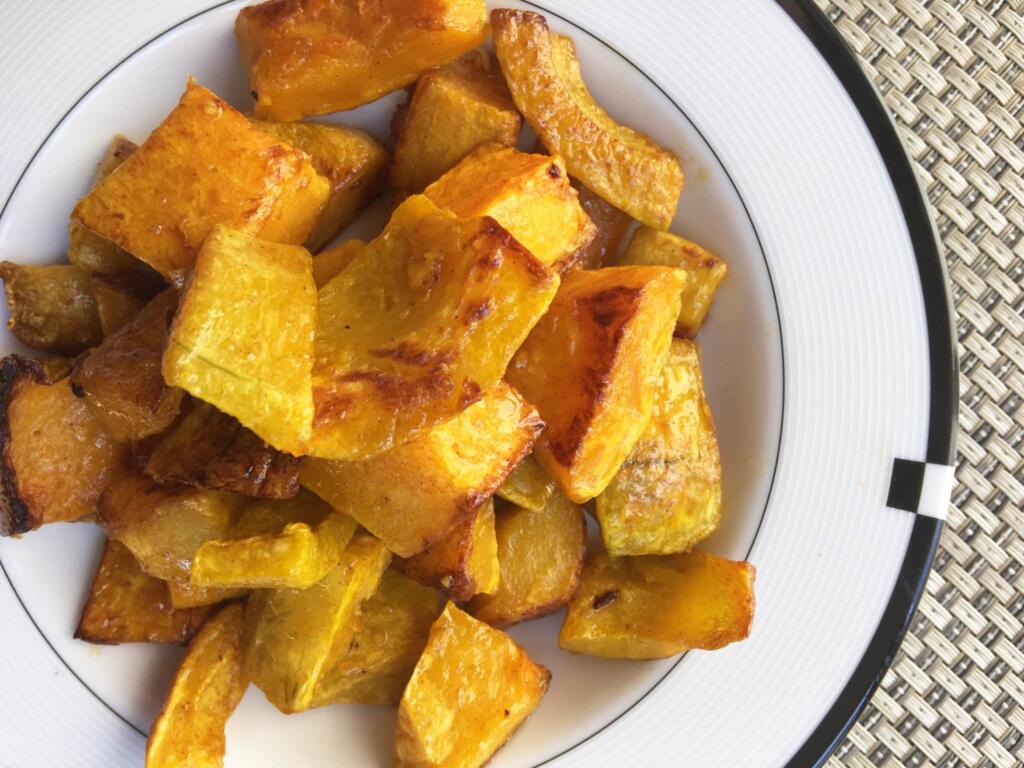 Honey Glazed Honey Roasted Butternut Squash Recipe as a side dish, to top a salad or enjoy it for dinner.