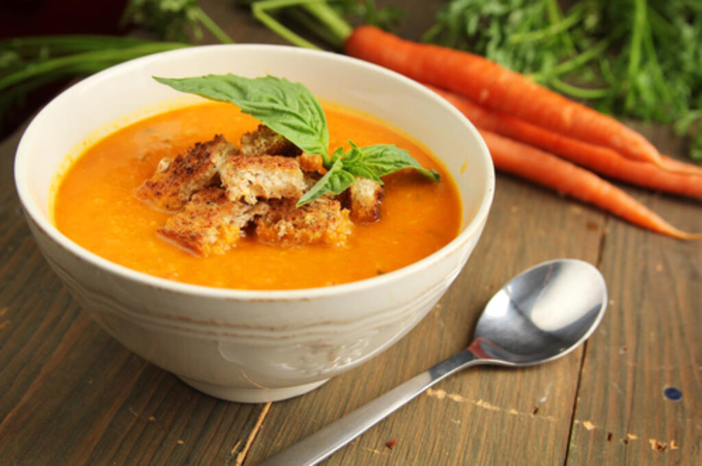 Carrot Ginger Soup Recipe (Easy to Make!) - Foolproof Living