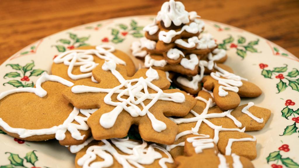 stack of iced gingerbread cookies