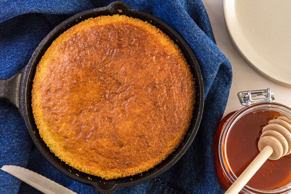 Southern Cornbread Recipe - Feast and Farm