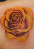 signification rose orange tattoo