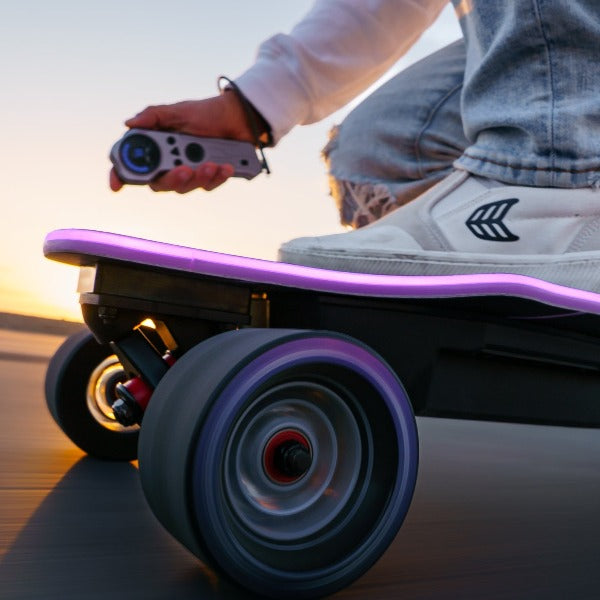 Backfire ZEALOT S2 58.8V/403Wh Belt Drive Electric Skateboard