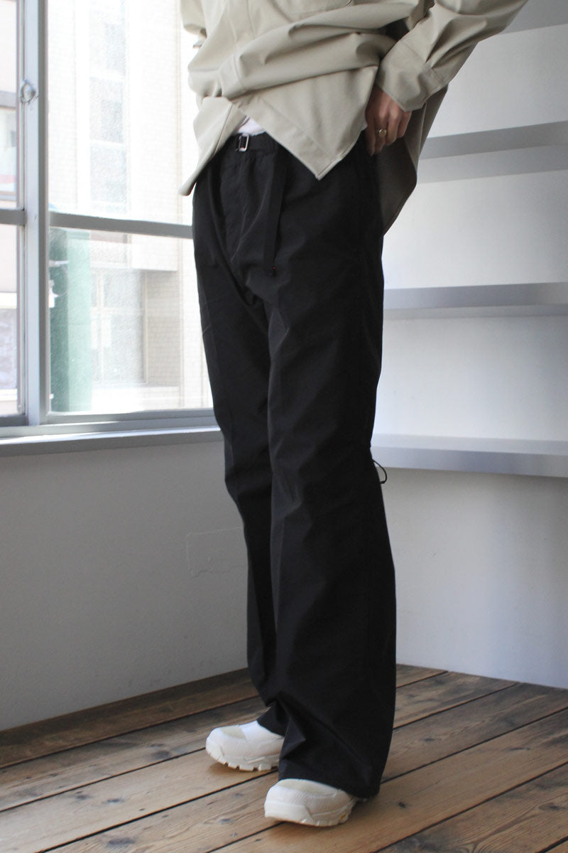 WANDER TROUSER (BLACK GRACE NYLON) アワーレガシー パンツ その他